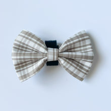 Load image into Gallery viewer, Signature Tartan Bow