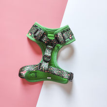 Load image into Gallery viewer, Green Leopard Harness